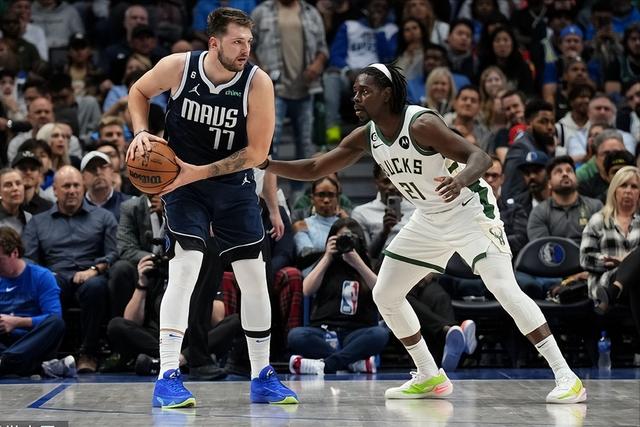 四川大胜宁波终结16连败 广厦大胜吉林38分